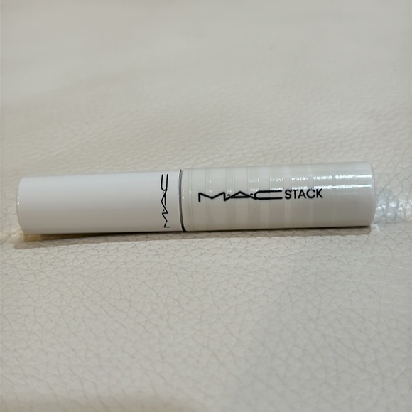 NWT MAC MACStack Legit Lift Lash Primer,3ml TRAVEL SIZE - Picture 4 of 7